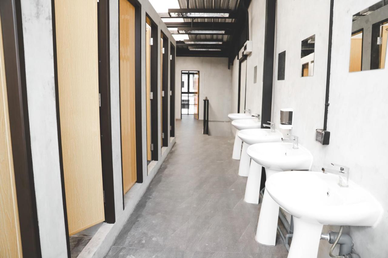 The Cube Hostel Khaosan Bangkok Exterior foto